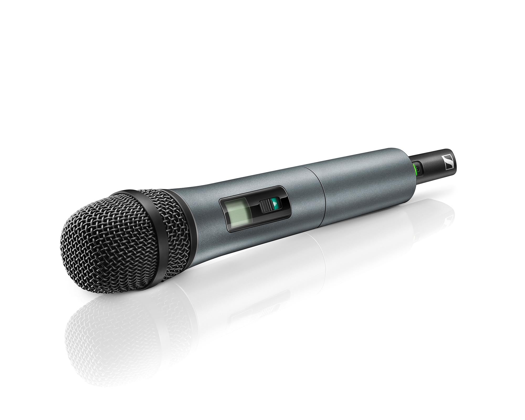 Sennheiser XSW1 Dual (GB) Wireless Handheld Set with 2 x e825 Capsules