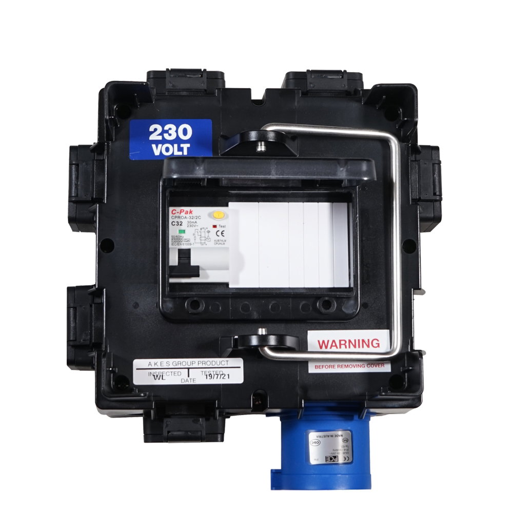 Elumen8 IMST Distribution Box 32A 240V In, 6 x 13A, 1 x DP 32A RCBO Elumen8 IMST Distribution Box 32A 240V In, 6 x 13A, 1 x DP 32A RCBO